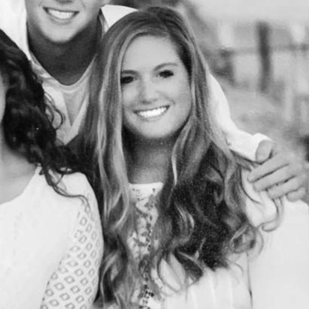 Meet your Posher, Avery